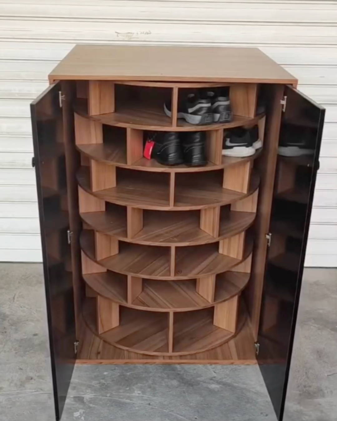 π₯ Infinity Shoe Rack